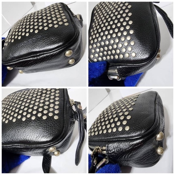 Authentic Burberry Studded Leather Camera Bag Black - Picture 9 of 10